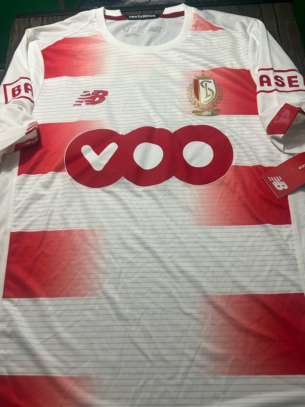 New Balance BELGIUM Standard de LIEGE Men's JERSEY Sz SMALL New w tags